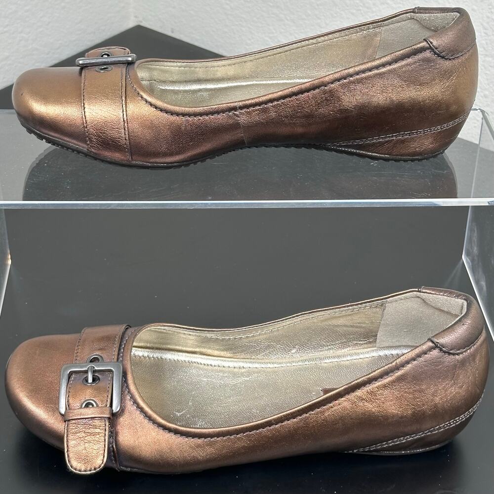 ECCO Women Metallic Bronze Leather Buckle Ballet Flats Size 7.5 EU 38 - Picture 2 of 12
